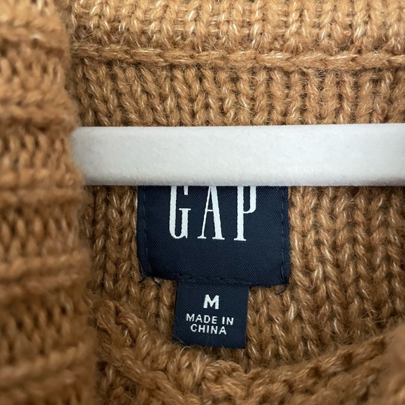 NWOT GAP Turtleneck Sweater - Picture 3 of 3